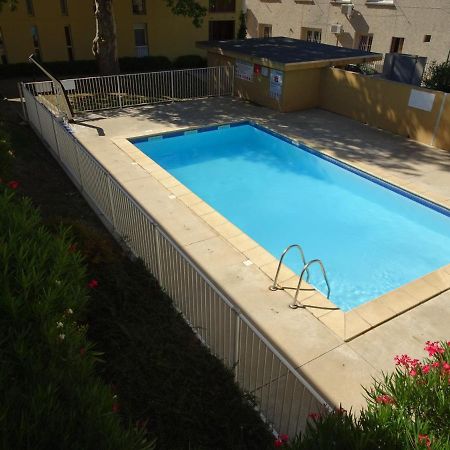 Les Manades Apartment Aigues-Mortes Bagian luar foto