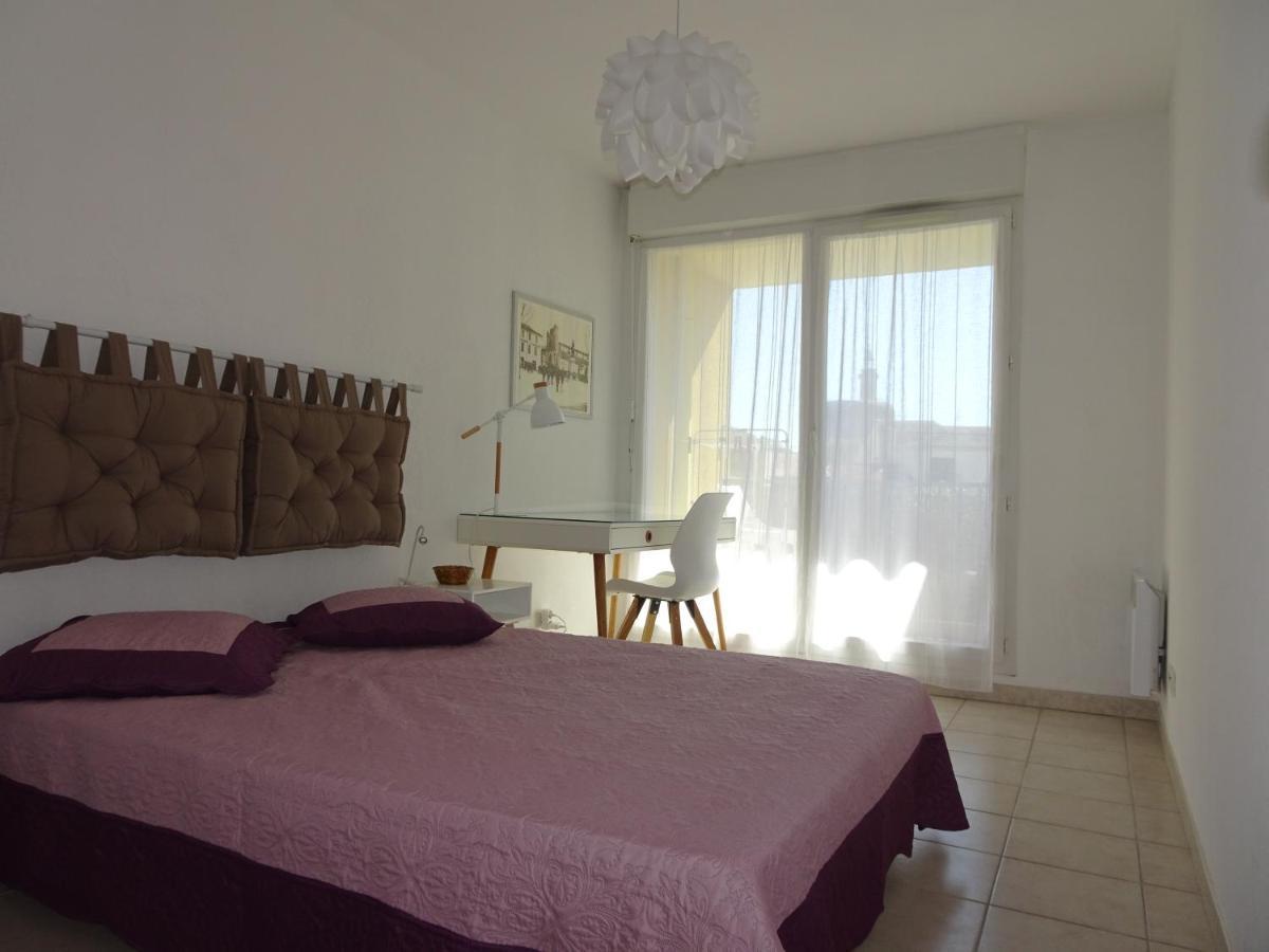 Les Manades Apartment Aigues-Mortes Bagian luar foto