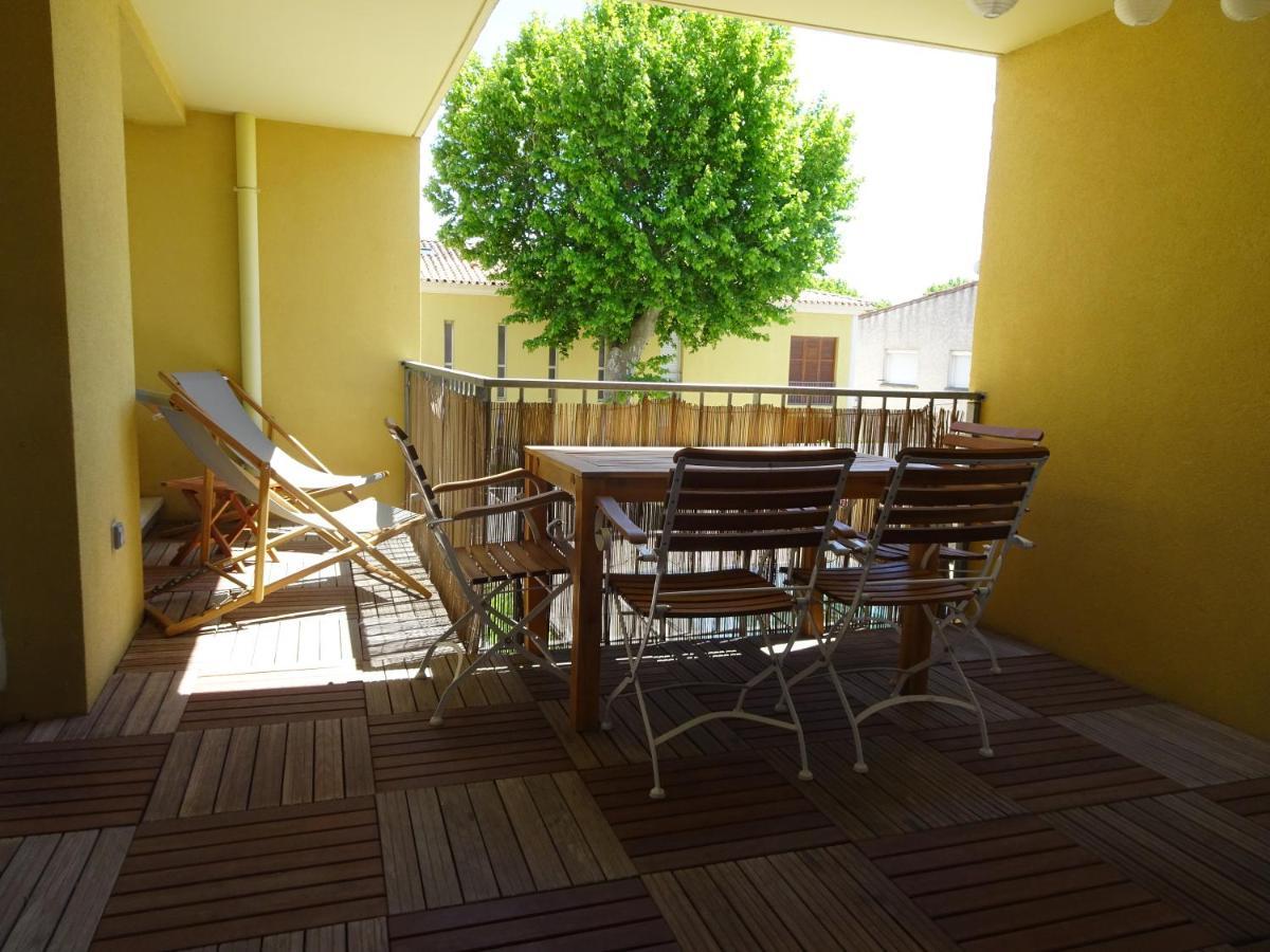 Les Manades Apartment Aigues-Mortes Bagian luar foto